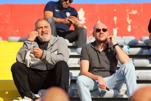 Σωστοί χειρισμοί και υπομονή...