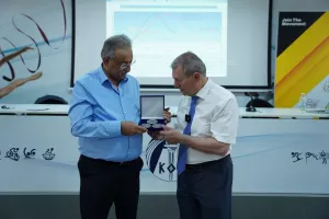 Διάλεξη από την ΕΣΔΑ με τον καθηγητή Χαράλαμπο Τσορμπατζούδη