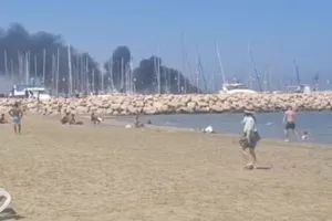 Φωτιά σε σκάφος στη μαρίνα Λάρνακας