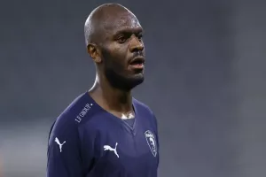Ποτέ από τον Απόλλωνα 