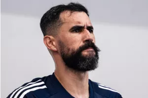 Παραμένει… Νο1 