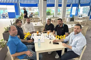 Ο Αθηνής με το συμβούλιο του 