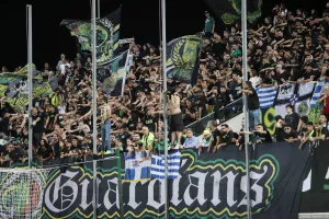 ΑΕΚ για τα εισιτήρια διαρκείας!