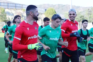 (Φώτος) Η πρώτη προπόνηση της Ομόνοιας