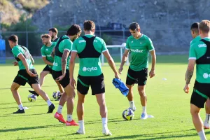 (Φώτος) Η πρώτη προπόνηση της Ομόνοιας