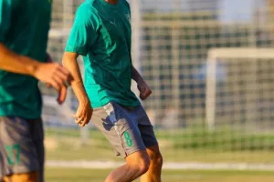 Προπόνηση... με Καραπατάκη (Φώτος)
