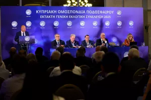 (Φώτος) Το kerkida.net στη Συνέλευση της ΚΟΠ/ΝΕΟΣ πρόεδρος ο Λοϊζίδης