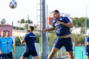 Ολοκλήρωσε και αναχωρεί για Βουλγαρία η Εθνική (Φώτος)