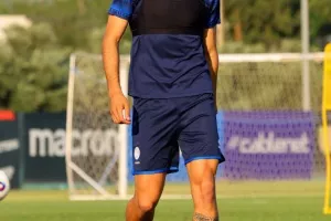 Ολοκλήρωσε και αναχωρεί για Βουλγαρία η Εθνική (Φώτος)