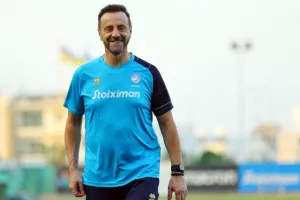Ολοκλήρωσε και αναχωρεί για Βουλγαρία η Εθνική (Φώτος)