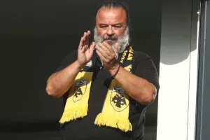 Ο Ηλιόπουλος πηγαίνει στην προετοιμασία της ΑΕΚ