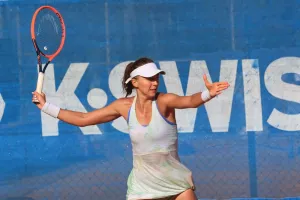 Wimbledon: Τρομερή η Σερμπάν – Μία νίκη μακριά από το Grand Slam