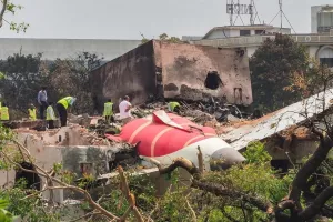 Βλάβη στο κάθισμα του κυβερνήτη έριξε το Boeing της Air India - Γλίστρησε και έχασε τον έλεγχο