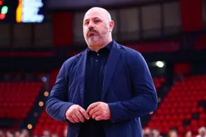 Μποζίκας: «Εδώ και τέσσερα χρόνια έχουμε φέρει τον Ολυμπιακό στην κορυφή της Ευρώπης»