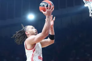 «Έντονο ενδιαφέρον της Παρί για τον Έντουαρντς»