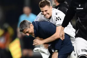 Το μήνυμα του Λουτσέσκου: «Δώσε τα πάντα για την ομάδα και η στιγμή σου θα έρθει!»