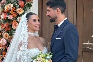 Παντρεύτηκε την αγαπημένη του ο Μπουχαλάκης
