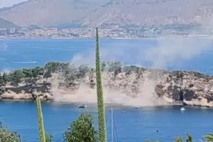 Τρόμος και κατολισθήσεις από σεισμό 4,6 Ρίχτερ στη Νάπολη - Ο ισχυρότερος των τελευταίων δεκαετιών