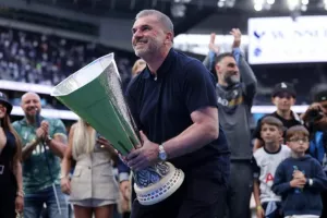 Δήμαρχος Μελβούρνης για την απόλυση Ποστέκογλου: «Η Τότεναμ είναι… αλλεργική στα τρόπαια»