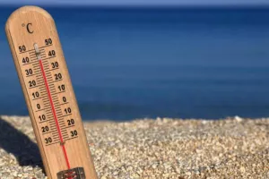 Σκαρφαλώνει γύρω στους 39°C 
