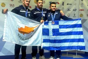 Θρίαμβος των εφήβων σκοπευτών με δυο χρυσά μετάλλια κι ένα αργυρό στη Γαλλία!