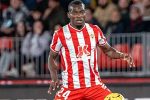 Πάφος FC-Κοντά σε αριστερό μπακ