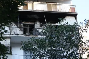 Μυστήριο με τη φωτιά στο σπίτι του Πέτρου Φιλιππίδη – Η υποψία για εμπρησμό