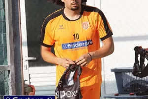 (Φώτος) Στρώθηκε στην δουλειά 