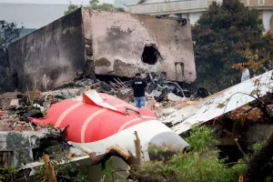 Ανθρώπινο λάθος ή σκόπιμη πράξη – Τι δείχνει η έκθεση για την συντριβή του Dreamliner της Air India