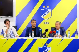 Επενδυτές/ΑΠΟΕΛ