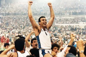 Είναι ένας... Έλληνας Θεός!