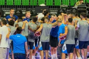 Ανεβάζει ρυθμούς η Εθνική Ελλάδος, παρόντες οι 17 από τους 19 