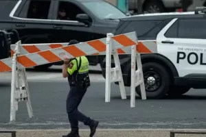 Πυροβολισμοί στο Κεντάκι: Αναφορές για αρκετούς τραυματίες έξω από εκκλησία Βαπτιστών