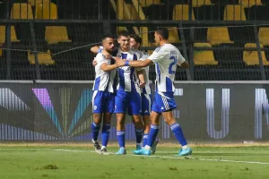 (ΑΝΟ) 18:30 με Λάρισα