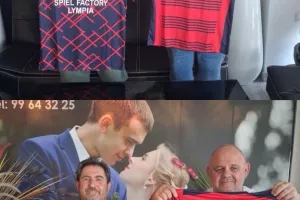 Παρέλαβε και τις στολές προπόνησης