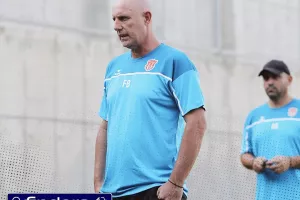 (Φώτος) Στρώθηκε στην δουλειά 