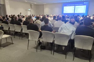 (Φώτος kerkida) Η Γενική Συνέλευση της Ανόρθωσης