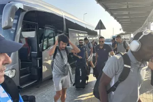 Στο αεροδρόμιο η αποστολή της Πάφου (φώτος)
