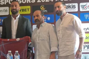 Ξενάγηση για Μίντο & δηλώσεις: "Θα δώσω στους νεαρούς την ευκαιρία να βελτιώσουν το ταλέντο τους"