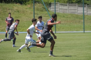 ΦΩΤΟΣ από το φιλικό με Ντιναμό Βουκουρεστίου