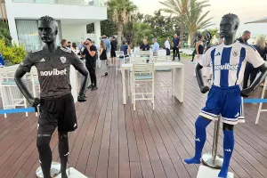 (Φώτος Kerkida) Η παρουσίαση των νέων εμφανίσεων της Ανόρθωσης