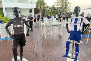 (Φώτος Kerkida) Η παρουσίαση των νέων εμφανίσεων της Ανόρθωσης
