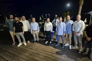ΜΑΧΗΤΕΣ...