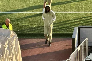 Φώτος/Πάτησε... γρασίδι η ΑΕΚ