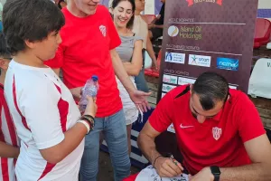 Πήγαν στο Fan Day (φώτος)