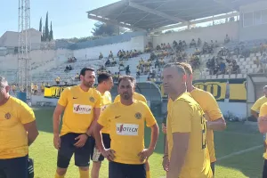 ΦΩΤΟΣ/Παλαίμαχοι ΑΕΛ