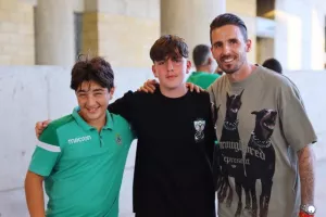 Ο Ματ δίπλα στην Ομόνοια