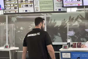 (Φώτος Kerkida) Αναχωρεί για Αθήνα η Ομόνοια