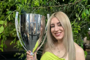 Η Άντρεα υπεύθυνη ΜΚΔ 