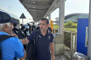 Στο αεροδρόμιο η αποστολή της Πάφου (φώτος)